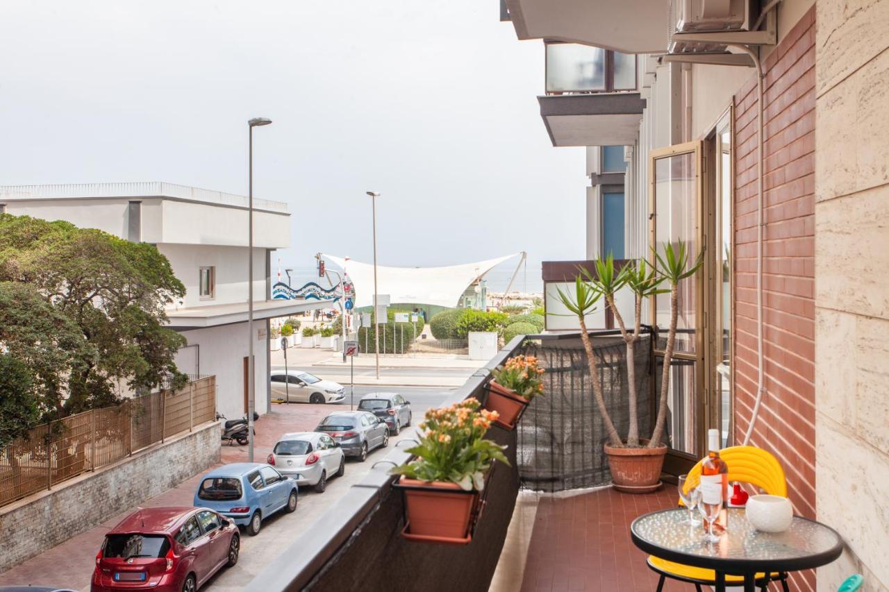 Pane & Pomodoro Beach Roomy Flat Bari Bagian luar foto